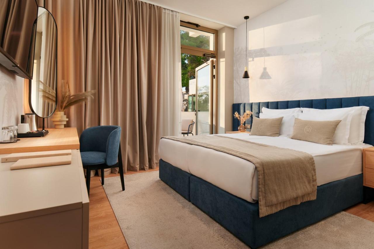 Hotel Moeesy, Blue & Green Oasis Хвар Номер фото