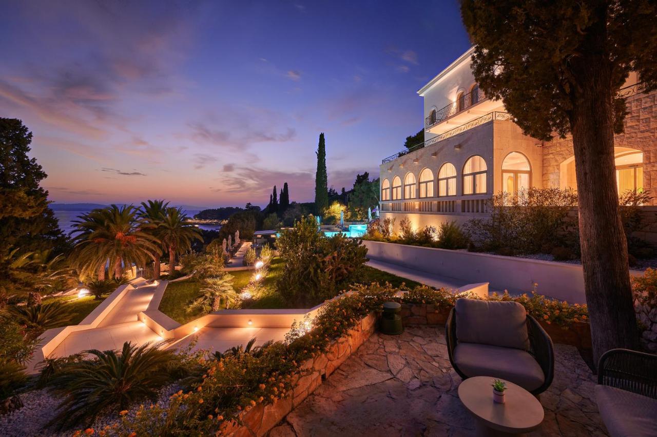 Hotel Moeesy, Blue & Green Oasis Хвар Экстерьер фото