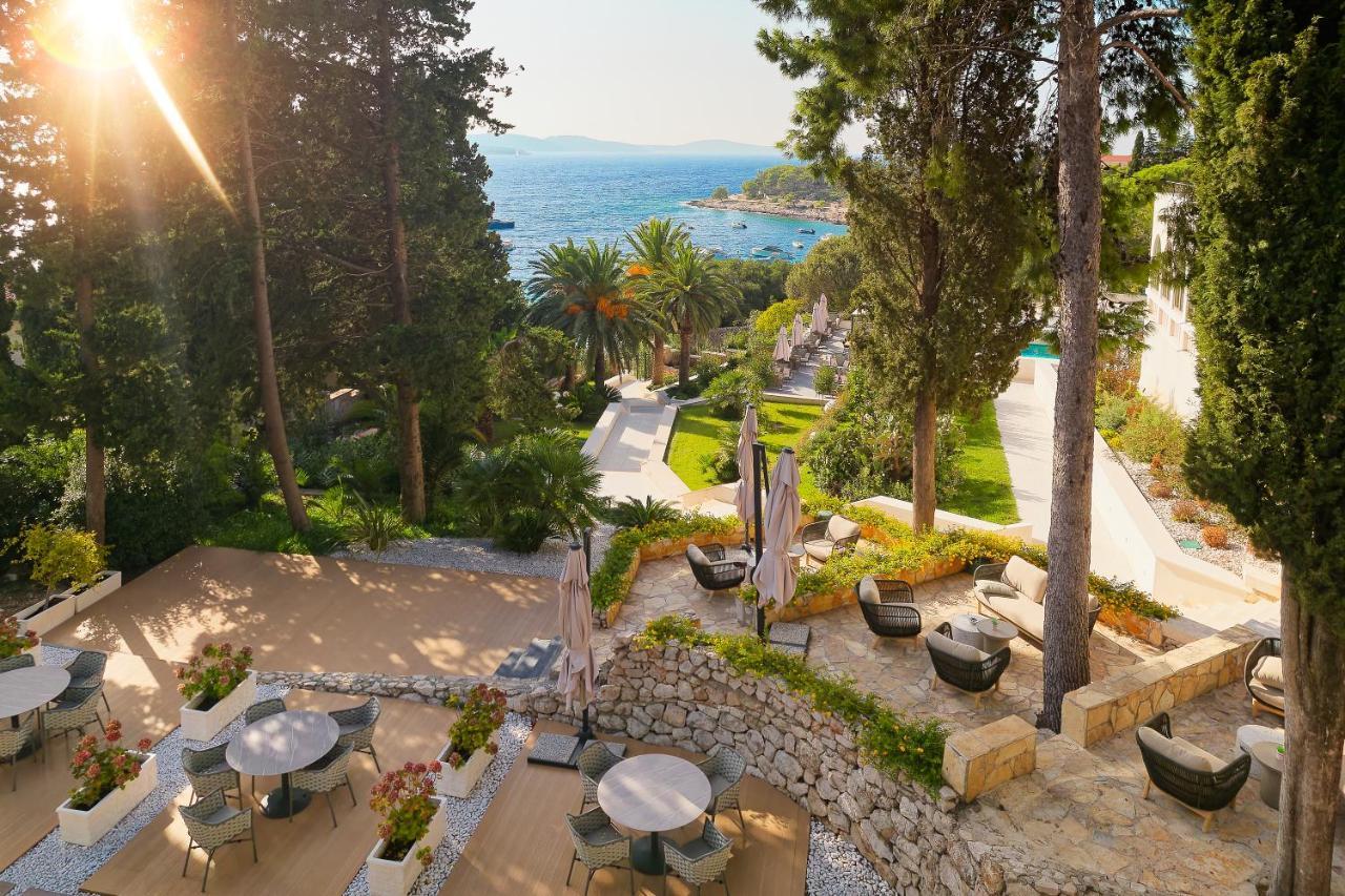 Hotel Moeesy, Blue & Green Oasis Хвар Экстерьер фото